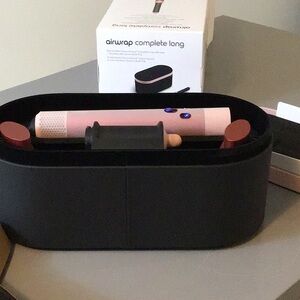 Dyson Airwrap Complete Long in Pink has never been taken out of case